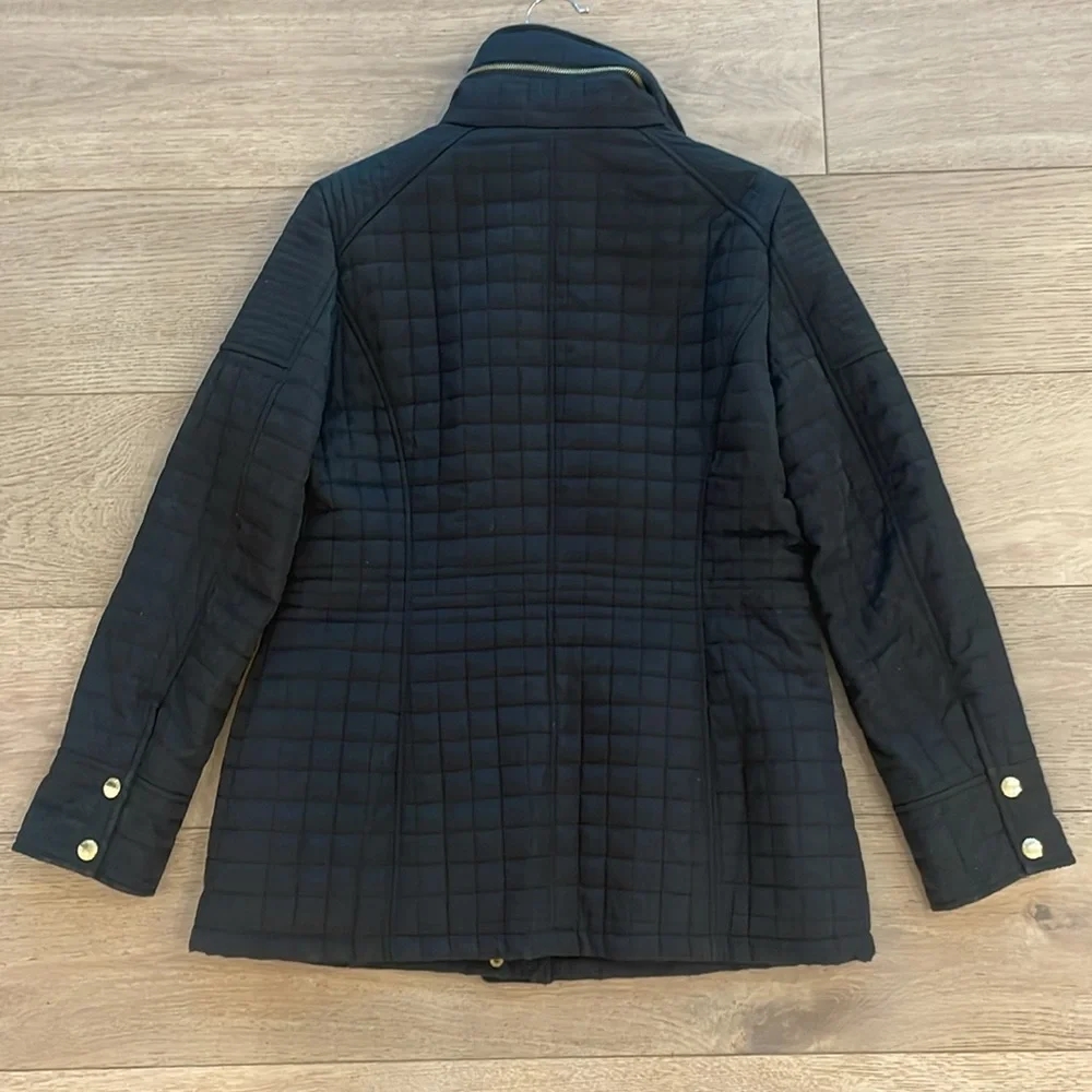 Michael Kors Women’s Size Medium Quilted Black Jacket with fold away hood